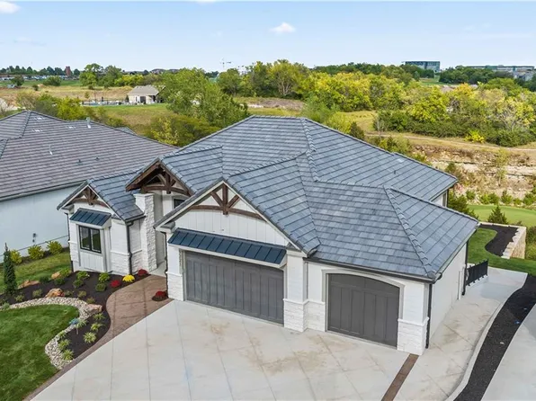 9321 Cottonwood Canyon Dr, Lenexa, KS 66219