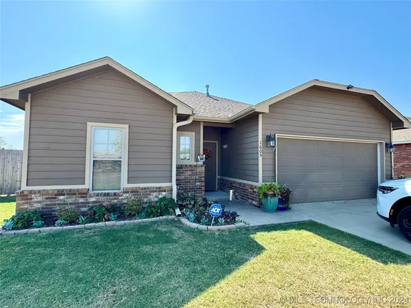 1605 E Timberridge Dr, Cushing, OK 74023