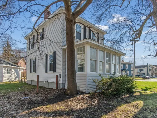 467 S Massey St, Watertown, NY 13601
