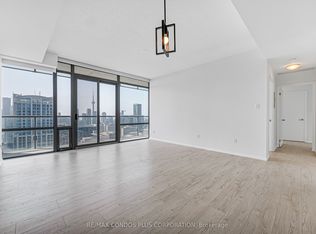 38 Grenville St #4404, Toronto, ON M4Y 1A5