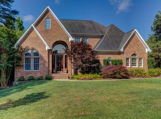 5015 Leadenhall Rd, Oak Ridge, NC 27310