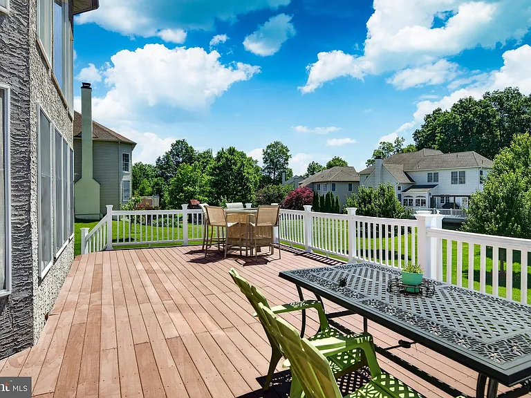 212 Prescott Dr — Photo 46