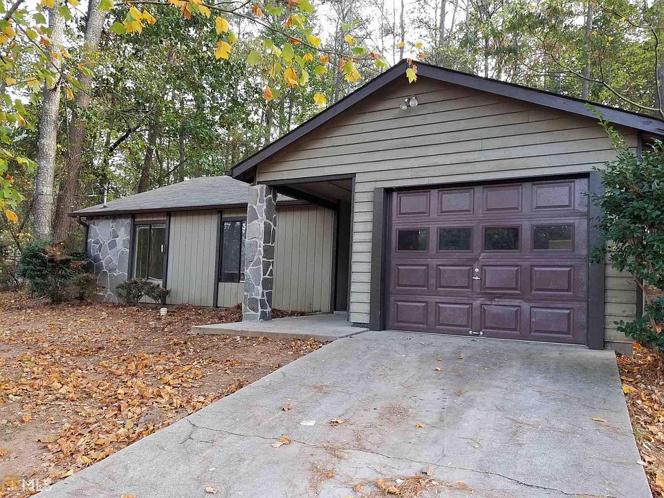 1st image of 104 Ventnor Ct #2/21