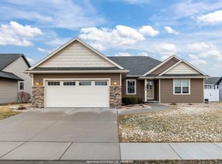 3434 Tulip Trl, Appleton, WI 54913