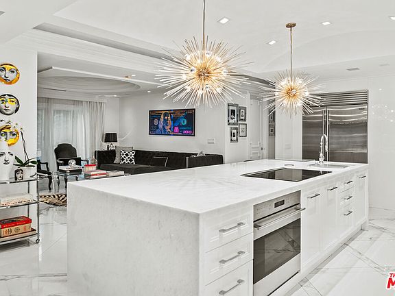 5th image of 1455 Rising Glen Rd