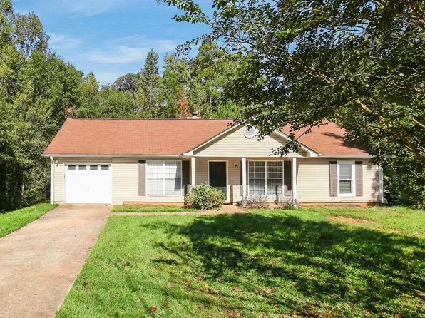 104 Live Oak Dr, Jackson, GA 30233