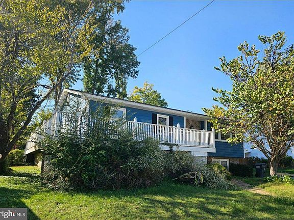 5th image of 236 Chesapeake Ave