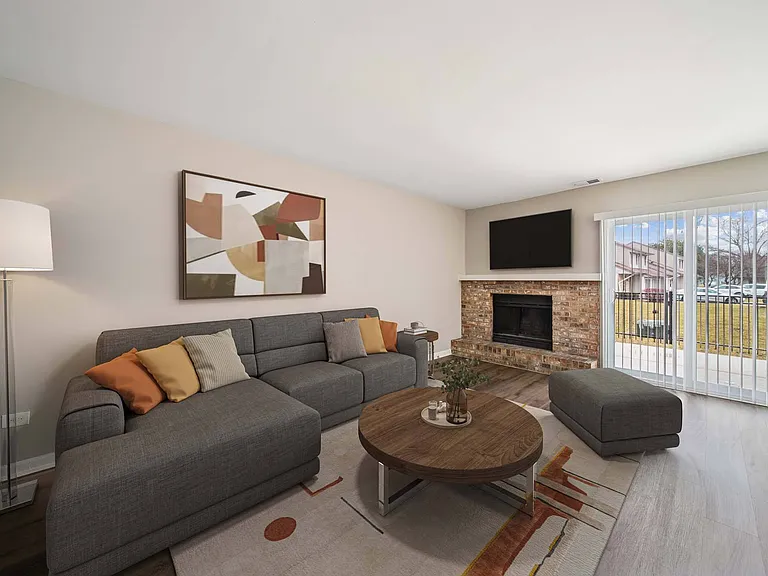 Haven on Long Grove — Photo 24
