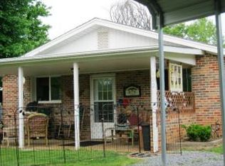 102 Zion Ranch Dr, Church Hill, TN 37642