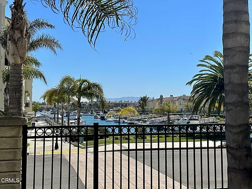 1202 Bayside Cir Photo 1