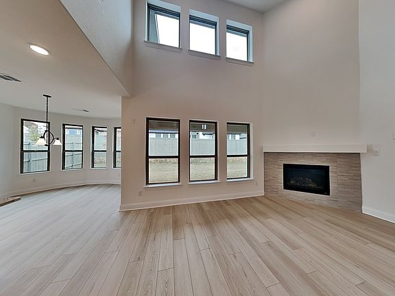 3rd image of 205 Shetland Ln
