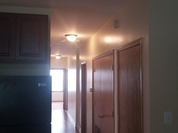 5th image of 6314 S Eberhart Ave #2