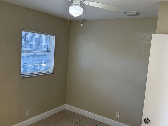 5th image of 1135 NW 7th Ave Unit 1