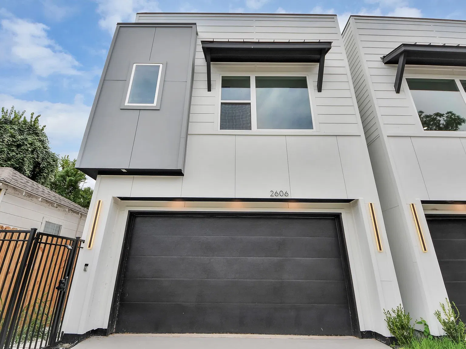 3 bed, 3.5 bath, 2000 sqft, $2,700 — Photo 1