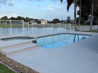 5944 Ridge Lake Cir, Vero Beach, FL 32967