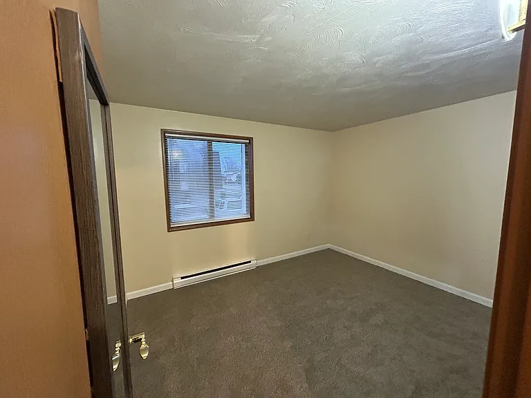 9226 Niemel Dr #10 — Photo 6