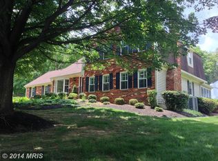 10312 Shesue St, Great Falls, VA 22066