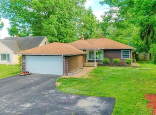 5686 Ridgebury Blvd, Lyndhurst, OH 44124