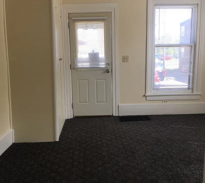 225 W Washington Ave