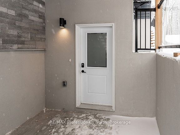 3rd image of 371 Muskoka Beach Rd #1B