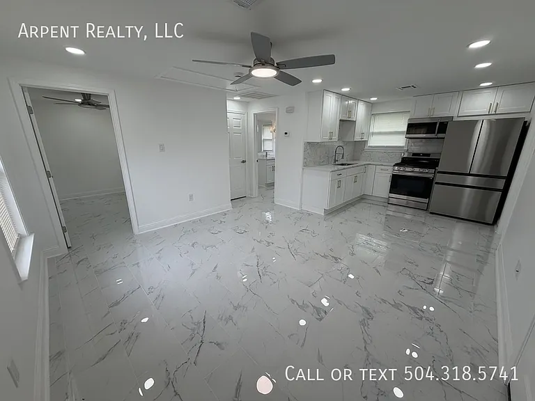 1720 Aycock St #B — Photo 5