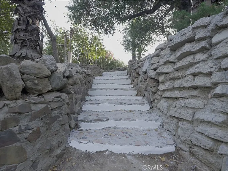 2600 Topanga Skyline Dr — Photo 10