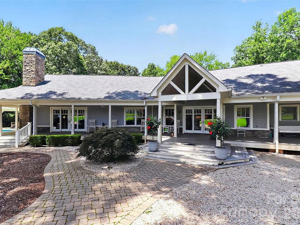 1st image of 9704 Saddle Ave