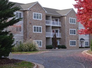 1410 N Coalter St APT 101, Staunton, VA 24401