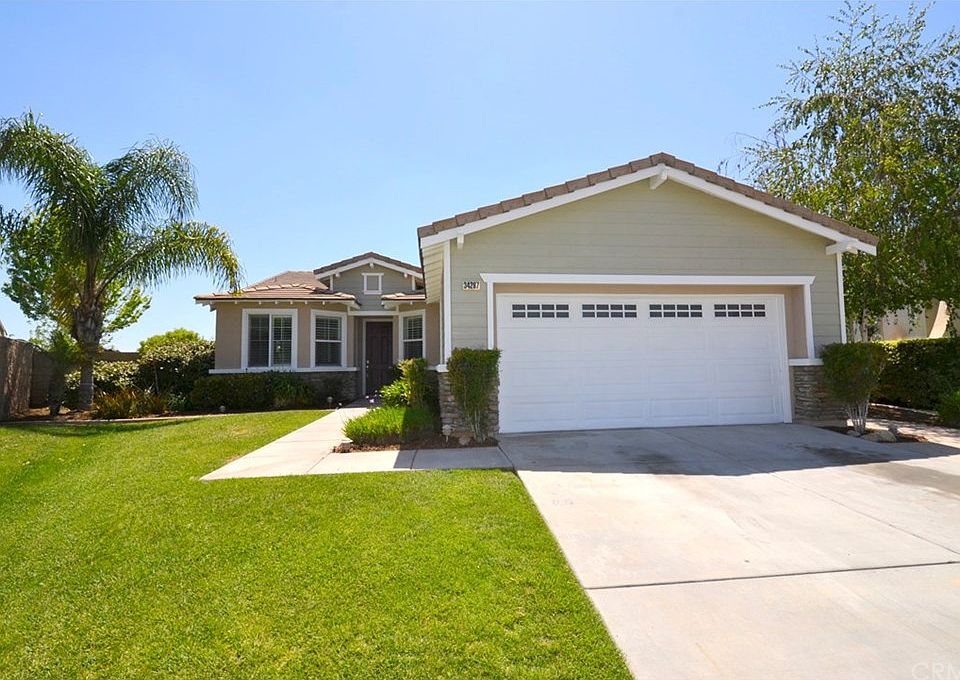 1st image of 34287 Oakwood Pl