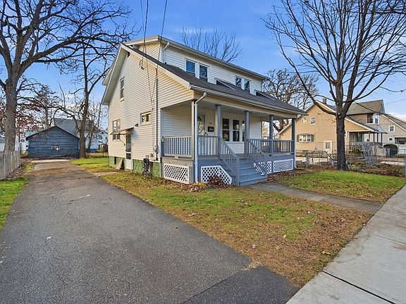 3rd image of 152 Monrovia St