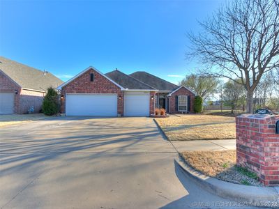 2025 E Princeton St, Broken Arrow, OK, 74012