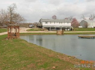 7112 Fields Dr, Moro, IL 62067