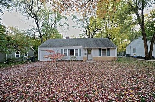 2nd image of 7621 Rainbow Dr