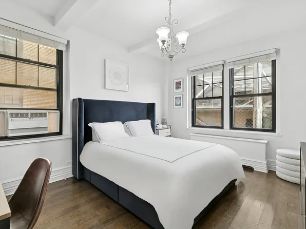 172 West 79th Street image 4 of 6