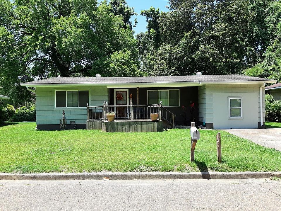 1st image of 304 John Allen St