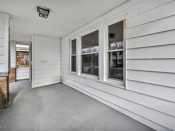 5th image of 3461 E 118th St