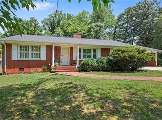 305 Hilltop Dr, Lexington, NC 27292