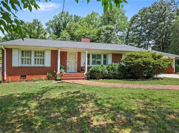 305 Hilltop Dr, Lexington, NC 27292