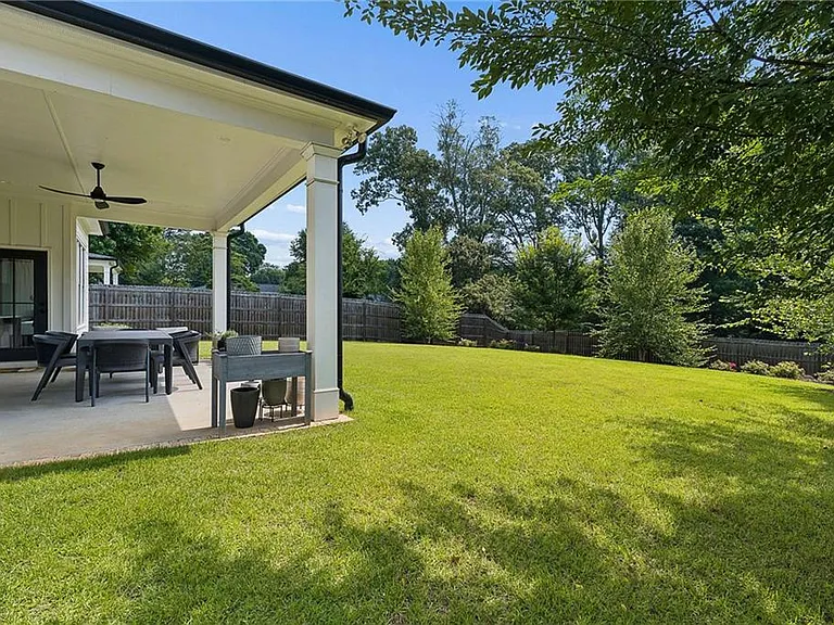 3937 N Cooper Lake Rd SE — Photo 45