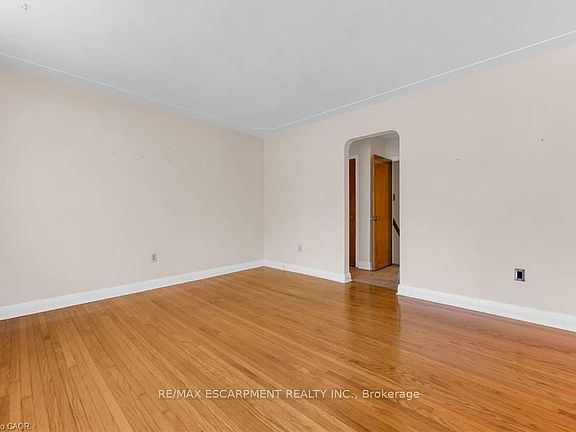 3rd image of 234 Pine Cove Rd
