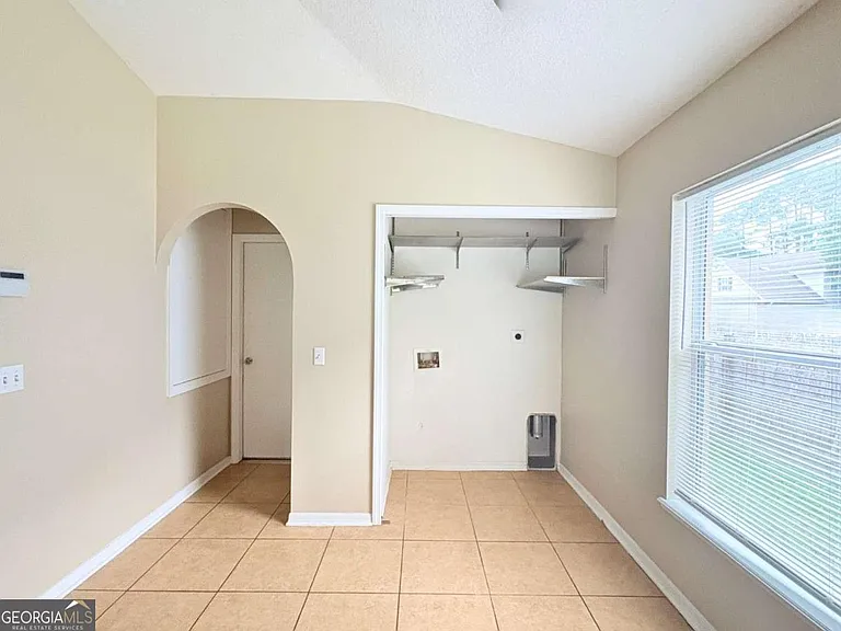94 Pine Bluff Blvd E — Photo 15
