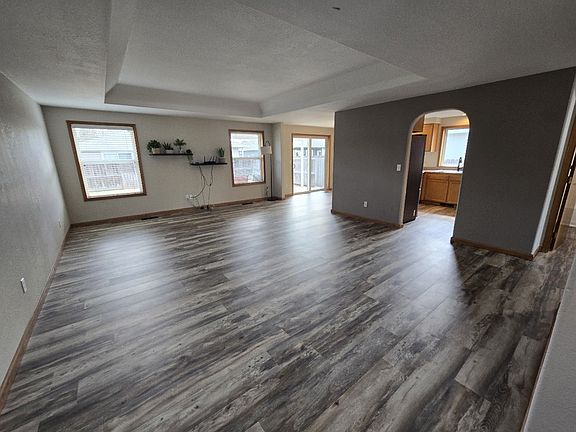 2nd image of 1826 Northwood Dr