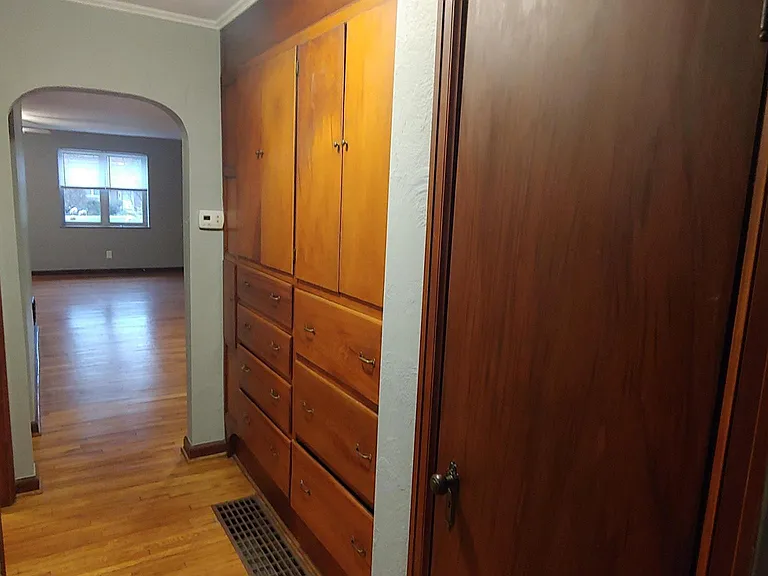 1502 W 6th Ave #A — Photo 8