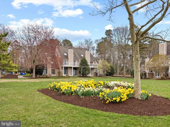 20830 Spring Lake Dr Unit 415, Rehoboth Beach, DE 19971
