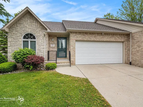 6063 Steeplechase Dr, Grand Blanc, MI 48439