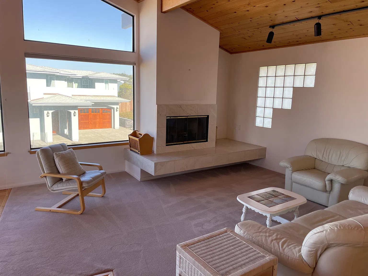 Castle St, Cambria — Photo 3