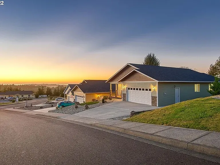 1154 Nautical Ln — Photo 3