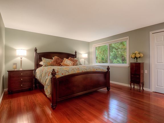 5th image of 270 Almak Ct NW