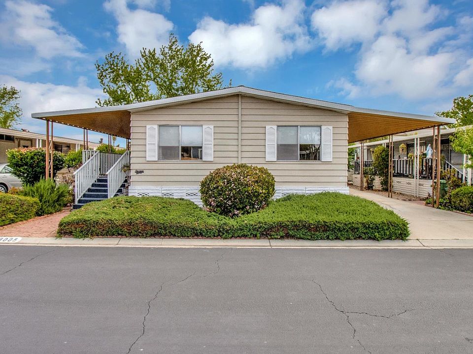 1st image of 3005 Oakbridge Dr #3005