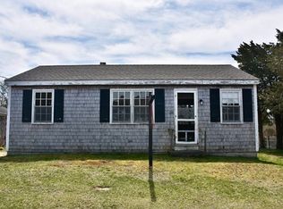 28 Harbor View Rd, Bourne, MA 02532